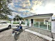Casa / Sobrado para Venda em Palhoça/SC Madri 3 Quartos