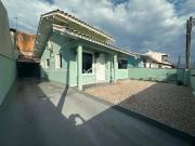 Casa / Sobrado para Venda em Palhoça/SC Madri 3 Quartos