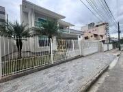 Casa / Sobrado para Venda em Palhoça/SC Pagani 3 Quartos