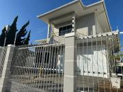 Casa / Sobrado para Venda em Palhoça/SC Pagani 3 Quartos