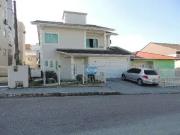 Casa / Sobrado para Venda em Palhoça/SC Pagani 3 Quartos