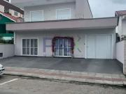 Casa / Sobrado para Venda em Palhoça/SC Pagani 3 Quartos