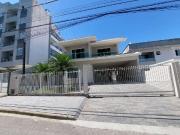 Casa / Sobrado para Venda em Palhoça/SC Pagani 3 Quartos