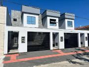 Casa / Sobrado para Venda em Palhoça/SC Pagani 3 Quartos