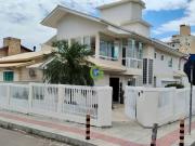 Casa / Sobrado para Venda em Palhoça/SC Pagani 4 Quartos Casa / Sobrado para Venda em Palhoça/SC Pagani 4 Quartos