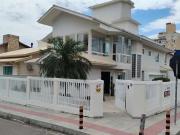 Casa / Sobrado para Venda em Palhoça/SC Pagani 4 Quartos Casa / Sobrado para Venda em Palhoça/SC Pagani 4 Quartos