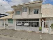 Casa / Sobrado para Venda em Palhoça/SC Passa Vinte 3...