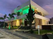 Casa / Sobrado para Venda em Palhoça/SC Pedra Branca 3...