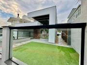 Casa / Sobrado para Venda em Palhoça/SC Pedra Branca 3...
