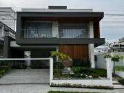 Casa / Sobrado para Venda em Palhoça/SC Pedra Branca 3...