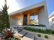 Casa / Sobrado para Venda em Palhoça/SC Pedra Branca 3...