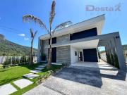 Casa / Sobrado para Venda em Palhoça/SC Pedra Branca 3...