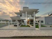 Casa / Sobrado para Venda em Palhoça/SC Pedra Branca 3...