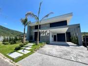 Casa / Sobrado para Venda em Palhoça/SC Pedra Branca 3...