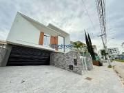 Casa / Sobrado para Venda em Palhoça/SC Pedra Branca 3...