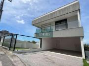 Casa / Sobrado para Venda em Palhoça/SC Pedra Branca 3...
