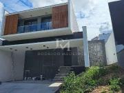 Casa / Sobrado para Venda em Palhoça/SC Pedra Branca 3...