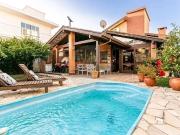 Casa / Sobrado para Venda em Palhoça/SC Pedra Branca 3...