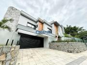 Casa / Sobrado para Venda em Palhoça/SC Pedra Branca 3...
