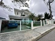 Casa / Sobrado para Venda em Palhoça/SC Pedra Branca 3...