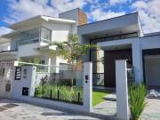 Casa / Sobrado para Venda em Palhoça/SC Pedra Branca 3...