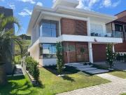 Casa / Sobrado para Venda em Palhoça/SC Pedra Branca 3...