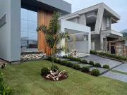 Casa / Sobrado para Venda em Palhoça/SC Pedra Branca 3...