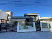 Casa / Sobrado para Venda em Palhoça/SC Pedra Branca 3...