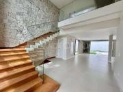 Casa / Sobrado para Venda em Palhoça/SC Pedra Branca 3...