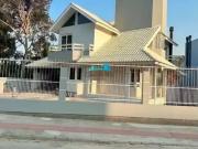 Casa / Sobrado para Venda em Palhoça/SC Pedra Branca 4...