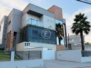 Casa / Sobrado para Venda em Palhoça/SC Pedra Branca 4...