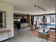 Casa / Sobrado para Venda em Palhoça/SC Pedra Branca 4...