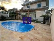 Casa / Sobrado para Venda em Palhoça/SC Pedra Branca 4...