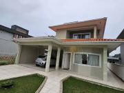 Casa / Sobrado para Venda em Palhoça/SC Pedra Branca 4...