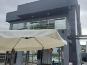 Casa / Sobrado para Venda em Palhoça/SC Pedra Branca 4...