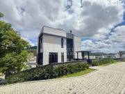 Casa / Sobrado para Venda em Palhoça/SC Pedra Branca 4...