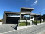 Casa / Sobrado para Venda em Palhoça/SC Pedra Branca