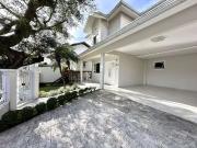 Casa / Sobrado para Venda em Palhoça/SC Ponte do Imaruim...