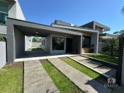 Casa / Sobrado para Venda em Palhoça/SC Praia de Fora 3...