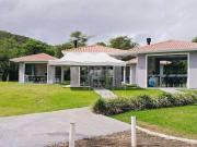 Casa / Sobrado para Venda em Palhoça/SC Praia de Fora 3...