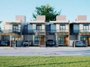 Casa / Sobrado para Venda em Palhoça/SC Praia de Fora 3...