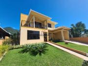 Casa / Sobrado para Venda em Palhoça/SC Praia de Fora 5...