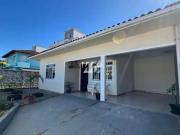 Casa / Sobrado para Venda em Palhoça/SC São Sebastião 2...