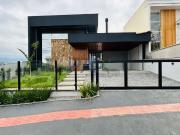 Casa / Sobrado para Venda em Palhoça/SC São Sebastião 3...