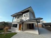 Casa / Sobrado para Venda em Palhoça/SC São Sebastião 3...