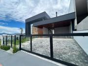 Casa / Sobrado para Venda em Palhoça/SC São Sebastião 3...