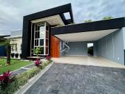 Casa / Sobrado para Venda em Palhoça/SC São Sebastião 3... Casa / Sobrado para Venda em Palhoça/SC São Sebastião 3...