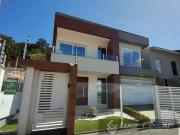 Casa / Sobrado para Venda em Palhoça/SC São Sebastião 3...