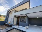 Casa / Sobrado para Venda em Palhoça/SC São Sebastião 3...