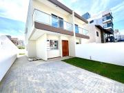 Casa / Sobrado para Venda em Palhoça/SC São Sebastião 3...